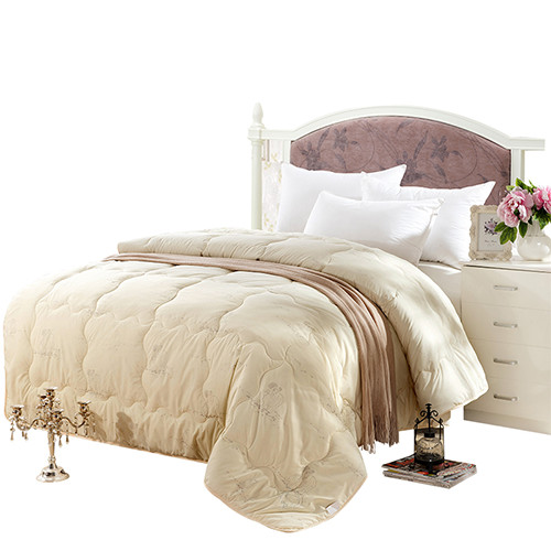 金质澳洲羊毛被