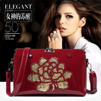 气质漆皮小方包2017新款中国风亮片绣花手拎包个性复古单肩包