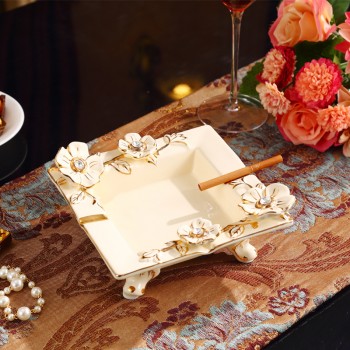 批发欧式复古烟灰缸 个性创意时尚客厅办公室大号陶瓷定制礼品