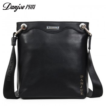 丹爵(DANJUE)头层牛皮时尚休闲肩包男士挎式背包单肩包斜挎包男包商务包8608-7