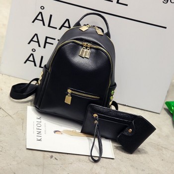 芸曦女包2017新款铆钉双肩包女韩版潮时尚小清新学生书包休闲手提包