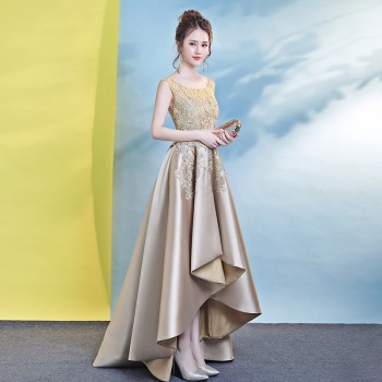 知设一字肩敬酒服2017新款夏季新娘结婚短款前短后长女显瘦晚礼服