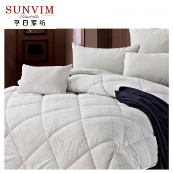 孚日家纺七孔纤维被纯涤磨毛印花面料防寒保暖