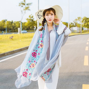 刺绣民族风棉麻围巾女秋冬季披肩两用春秋文艺夏季丝巾旅游长款